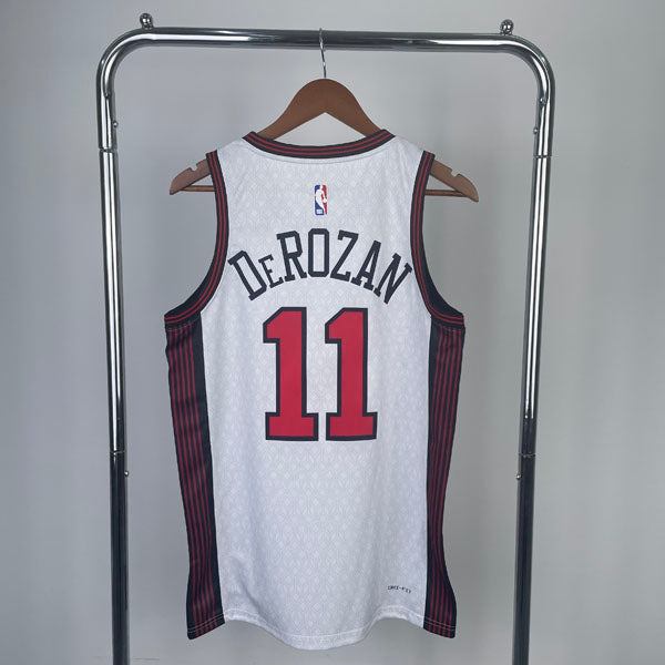 Regata NBA Chicago Bulls City Edition 22/23 Demar DeRozan Branca