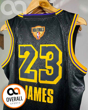 Regata NBA Los Angeles Lakers Black Mamba Finals Edition LeBron James 23 Preta