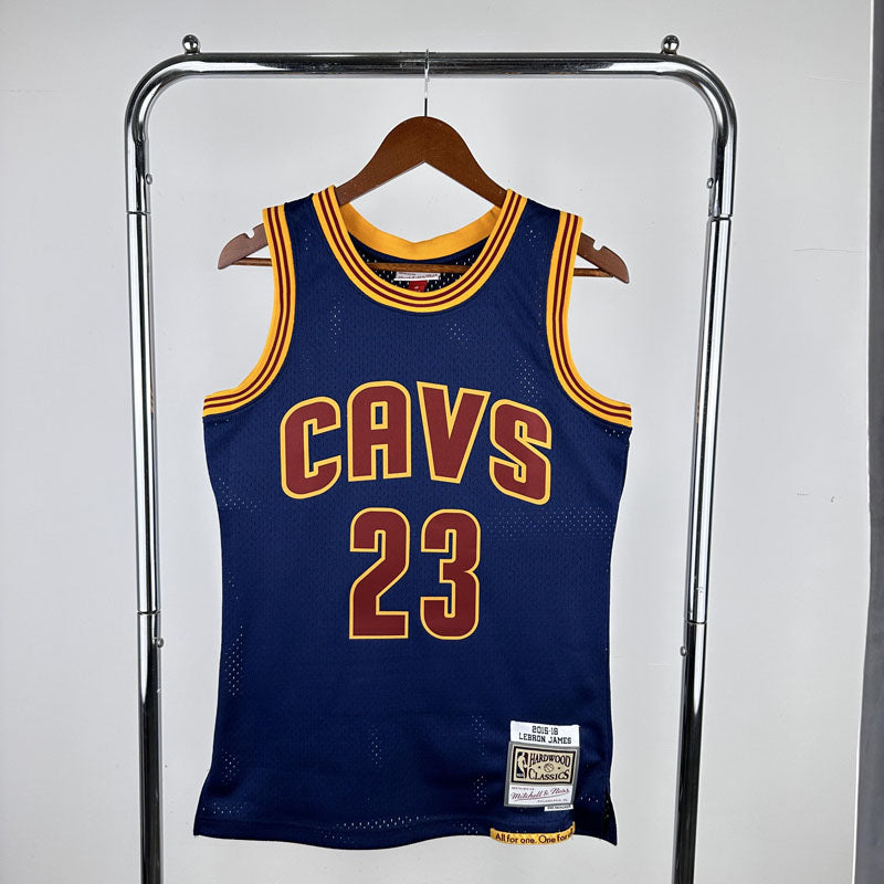 Regata Cleveland Cavaliers Retrô Mitchell & Ness 2015/2016 LeBron James