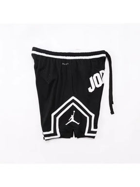 Short Jordan Diamond Preto Logo