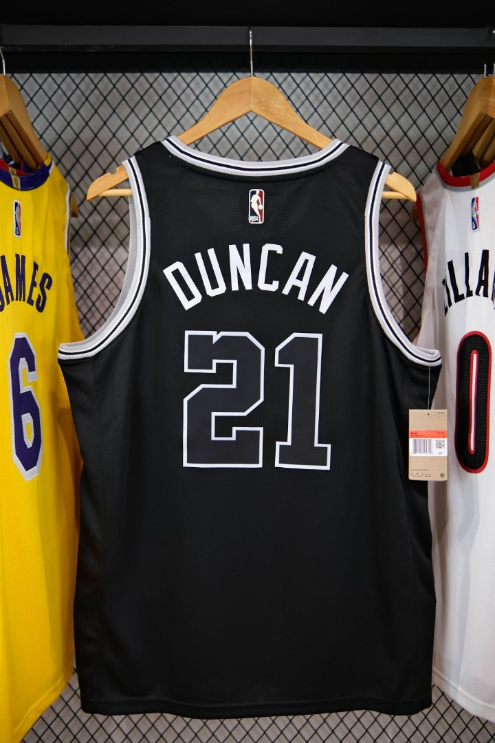 Regata NBA San Antonio Spurs Classic Edition 22/23 Tim Duncan Preta