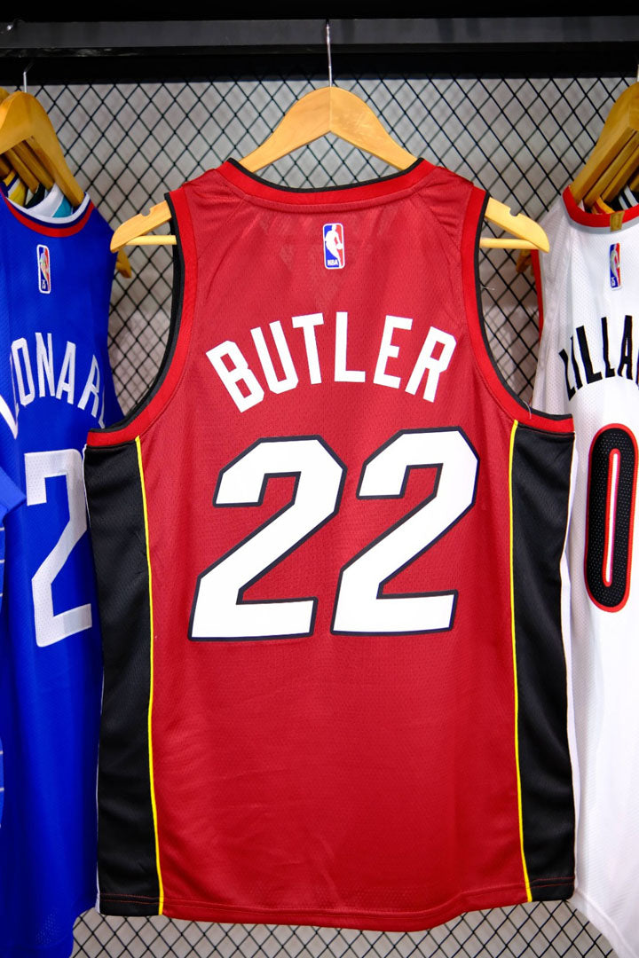 Regata NBA Miami Heat Statement Edition 23/24 Jimmy Butler Vermelha