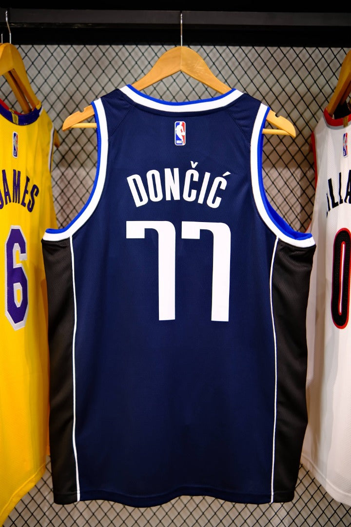 Regata NBA Dallas Mavericks Statement Edition 23/24 Luka Doncic