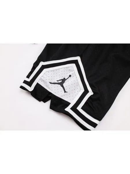 Short Jordan Diamond Preto/Branco