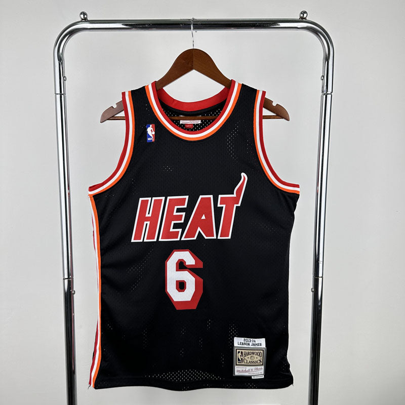 Regata Miami Heat Retrô Mitchell & Ness 2013/2014 LeBron James